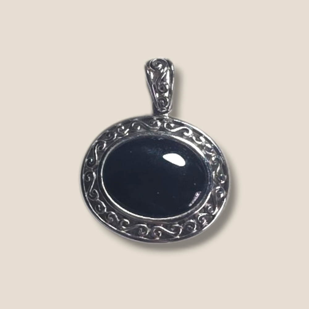 Vintage Silver Pendant Necklace with Black Center Stone